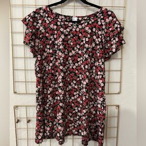 Acting Pro Black Rosebud Ruffle Blouse | NWOT | Size 1X | Feminine & Flow